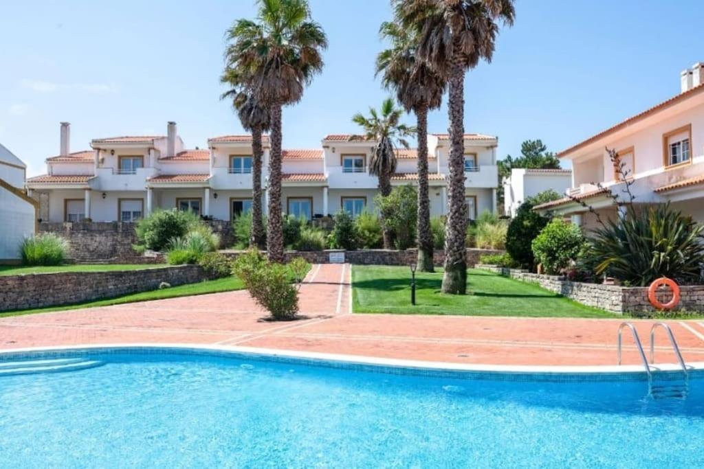 Pool-Golf-Ocean Resort Home In Praia Del Rey Amoreira  외부 사진
